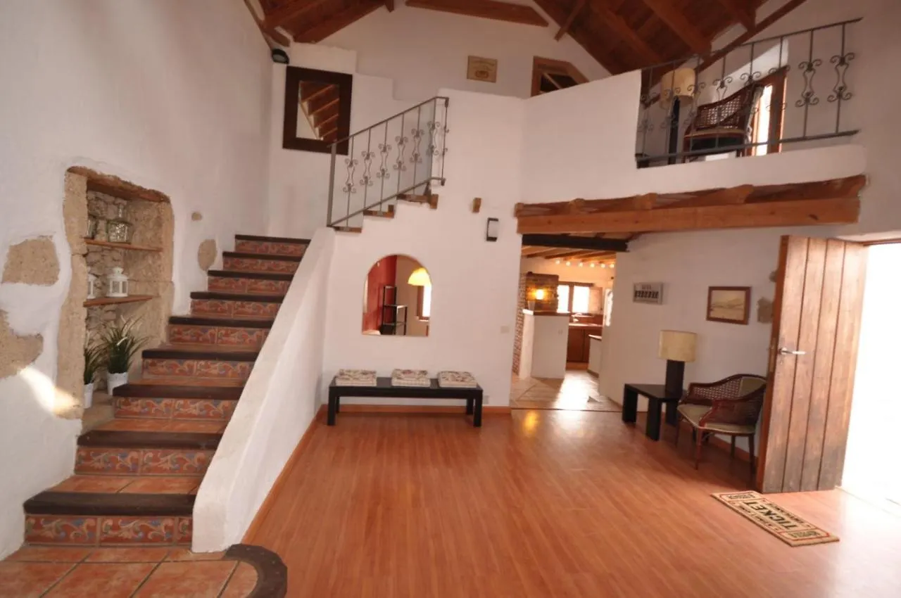 Casaruralarona Villa Valle de San Lorenzo Holiday home